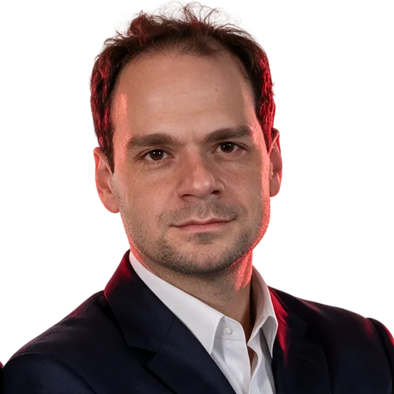 Retrato de Tiago Reis